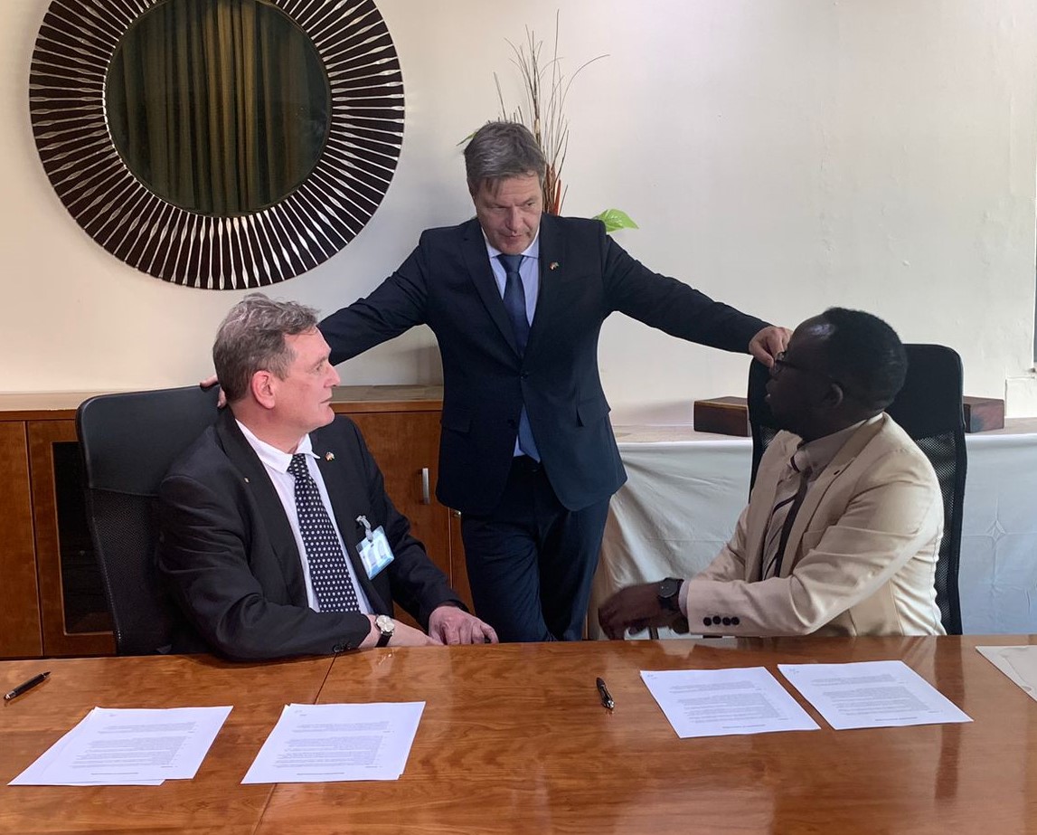 Mining Company PlanetGeoScan Namibia and explorer GeoScan GmbH sign MoU for critical battery minerals in Namiba